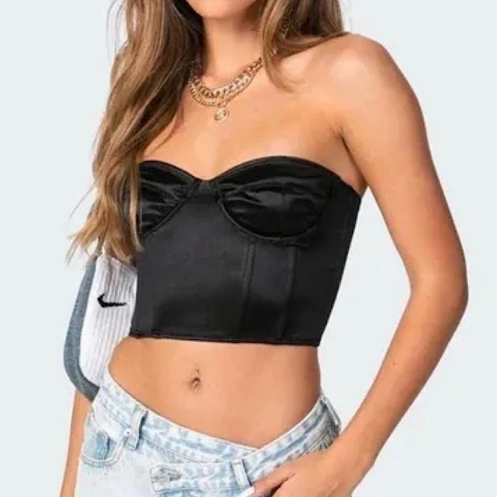 Edikted Sassy Overbust Black Corset Strapless
